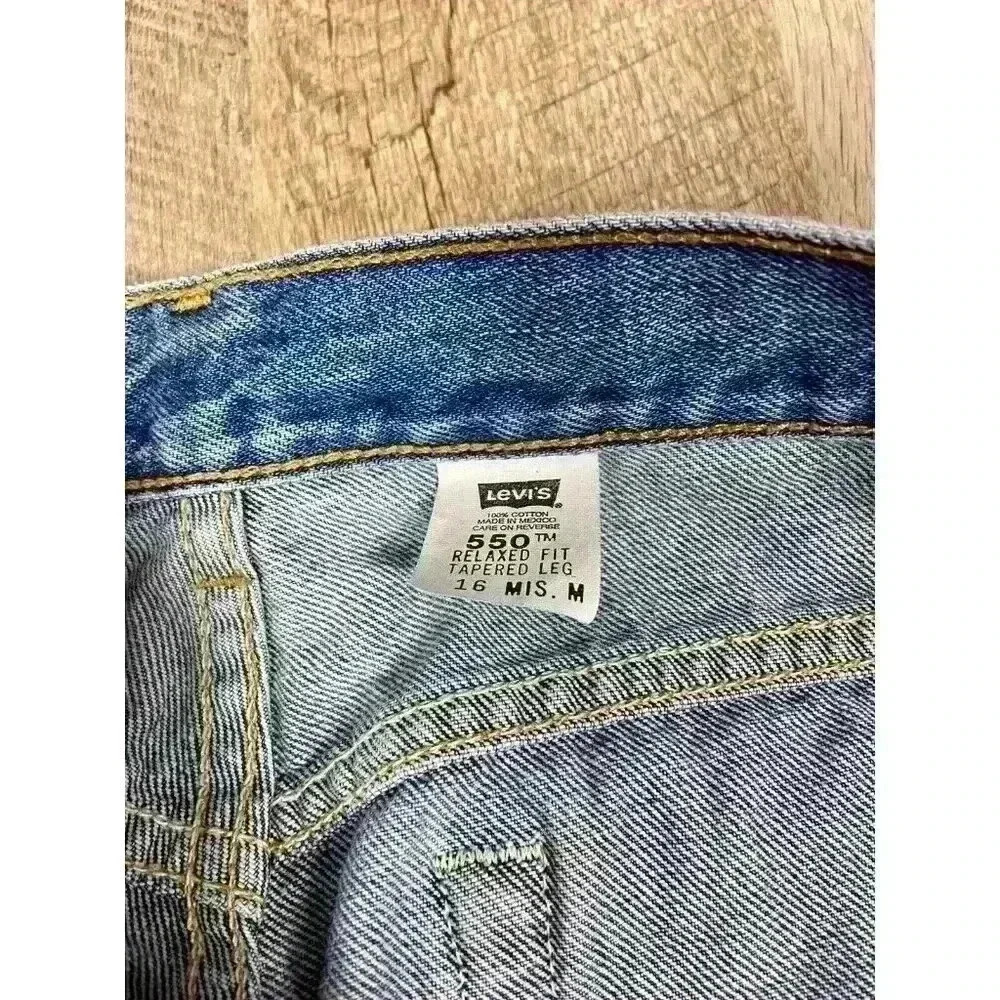 Vtg Levis 550 Jeans Womens 16M 32x28.5 High Rise Mom Relaxed Tapered Leg Y2K - Picture 2 of 8